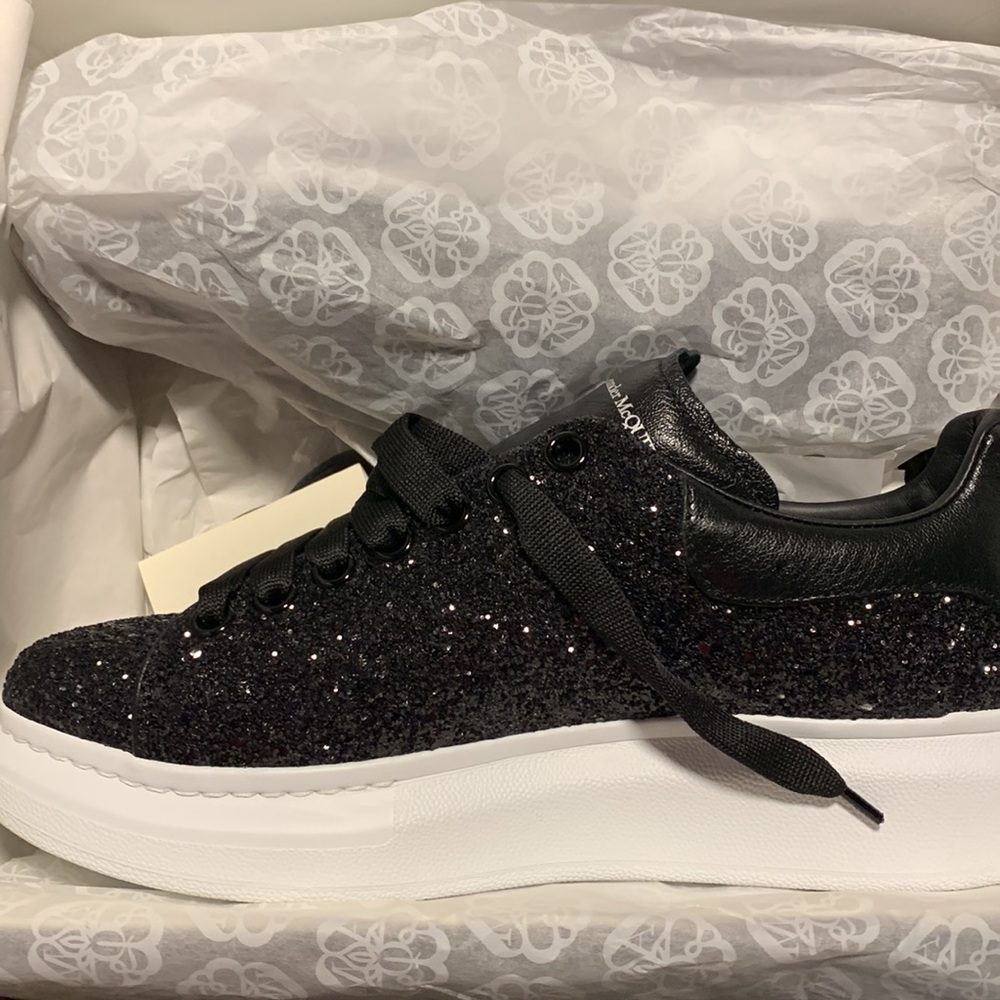 Alexander McQueen Galaxy Glitter Sneakers - Picture 5 of 5